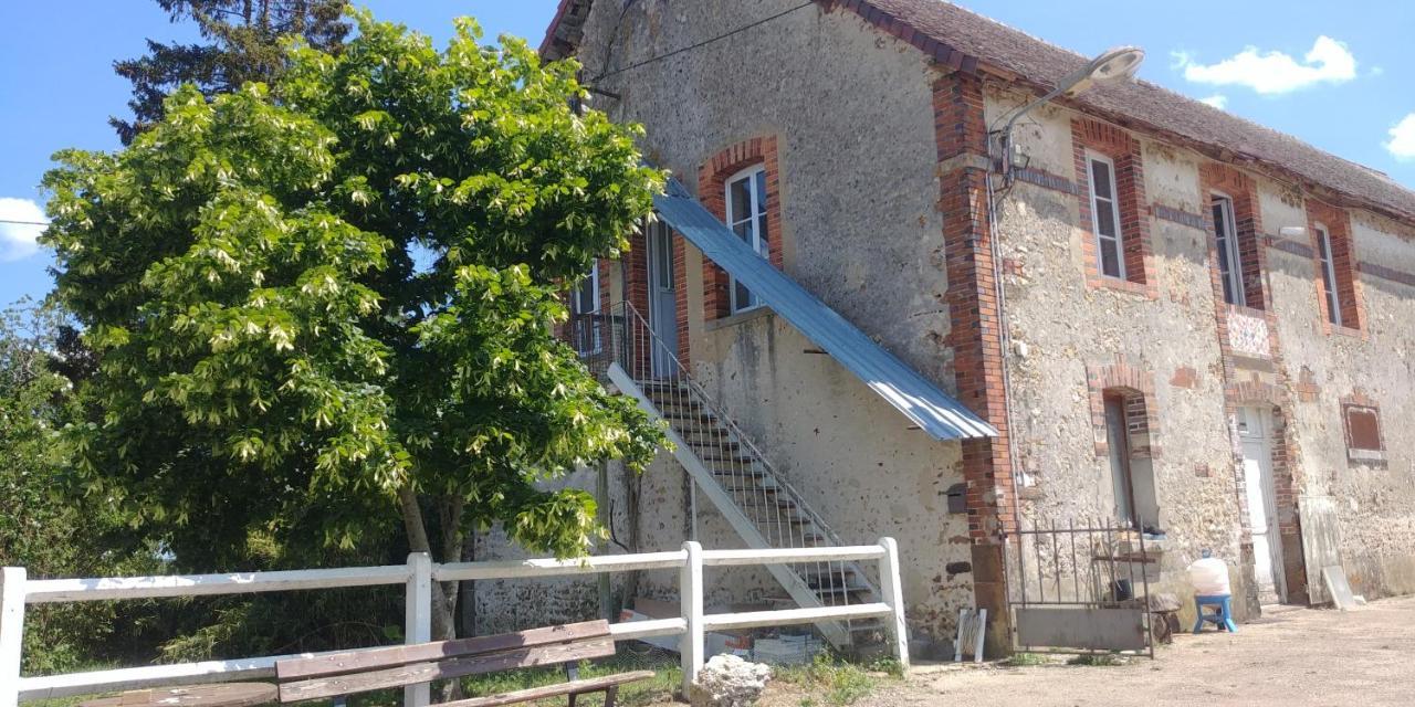 Chambre A La Ferme Saint-Martin-des-Champs  ภายนอก รูปภาพ